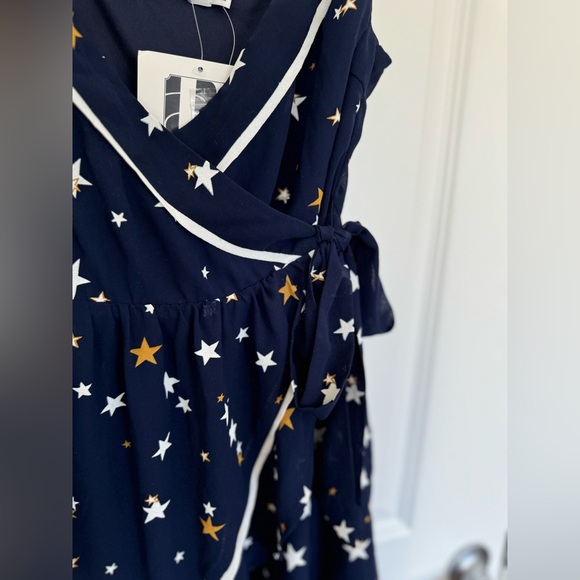 NEW LUSH navy with stars dress size Small magic Halloween witch wrap dress - Picture 4 of 8